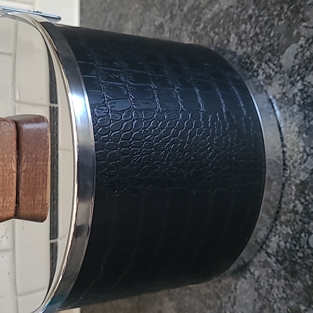 Vintage MCM "Atapco" Ice Bucket - Picture 2 of 14